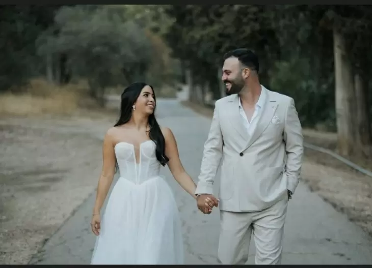 review gallery square